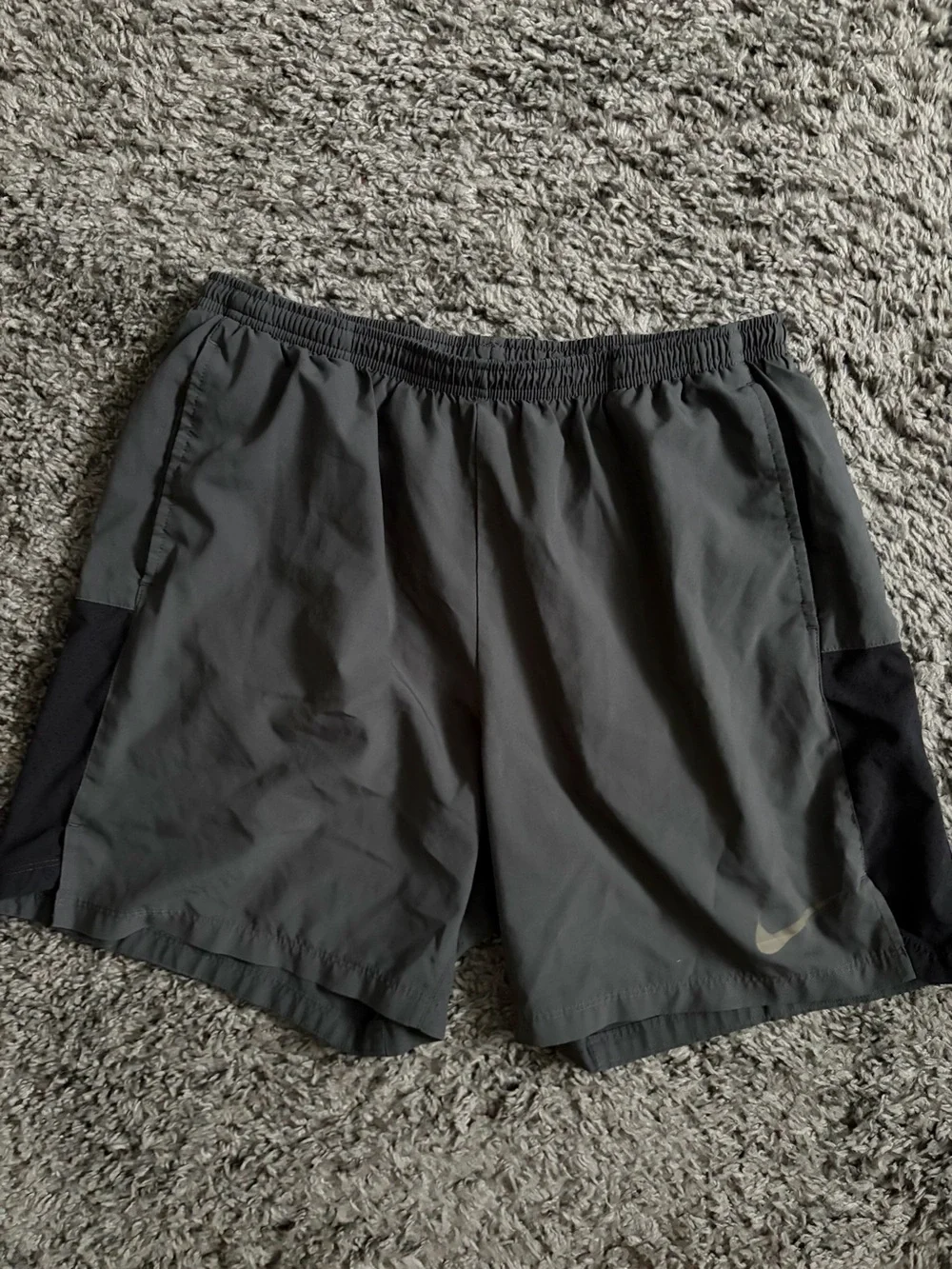 Nike Men's Dark Gray Athletic Shorts with Black Panels